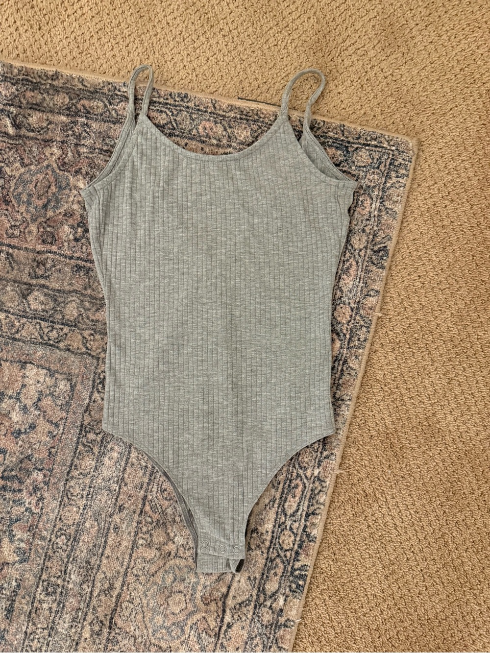 American Eagle Outfitters Light Gray Ribbed Spaghetti-Strap Bodysuit